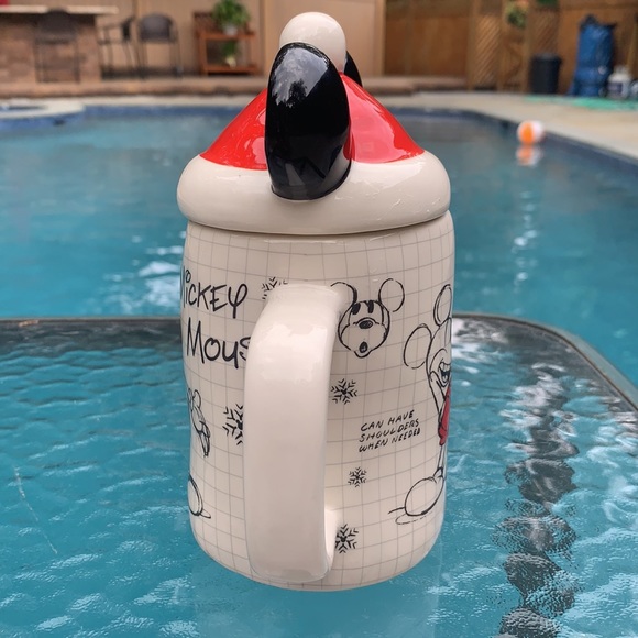 New Disney Sketchbook Mickey Mouse Mug Santa lid - Picture 4 of 12